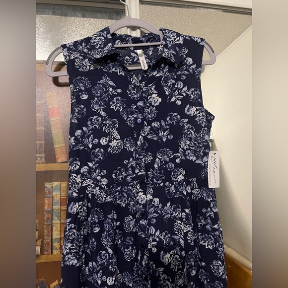 New NY Collection Women’s white floral sleeveless, button-down maxi dress - Picture 2 of 4